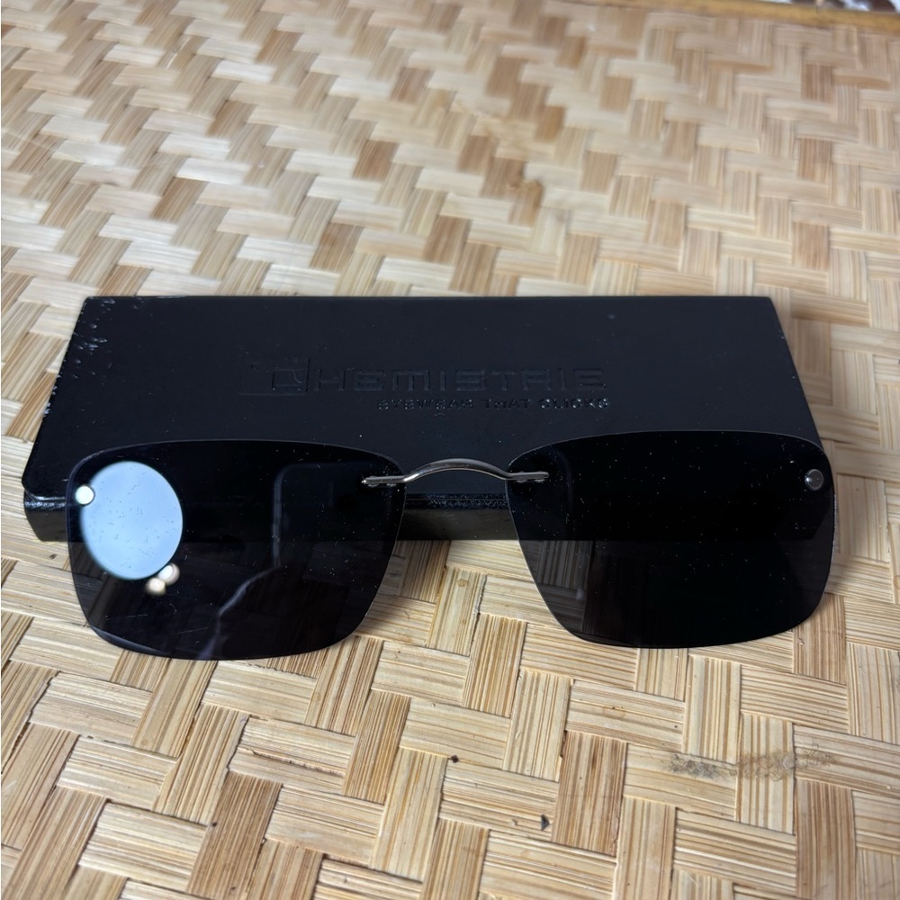 Chemistrie Black Magnetic Sunglasses Clip On